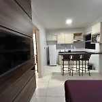 Lacqua Di Roma - Apartamento Confortavel E Completo Com Varanda