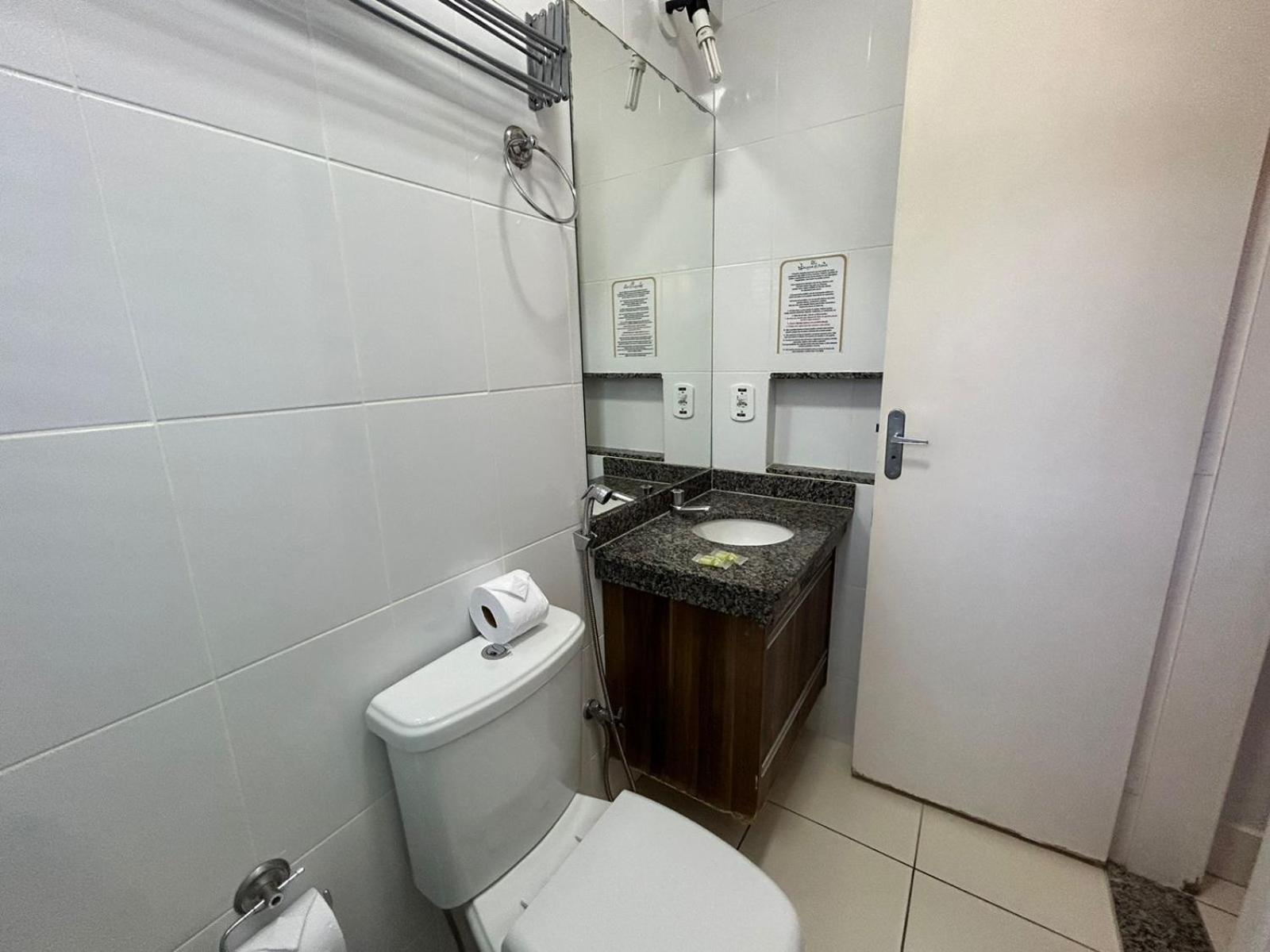 Lacqua Di Roma - Confortavel E Completo Com Varanda Apartment *